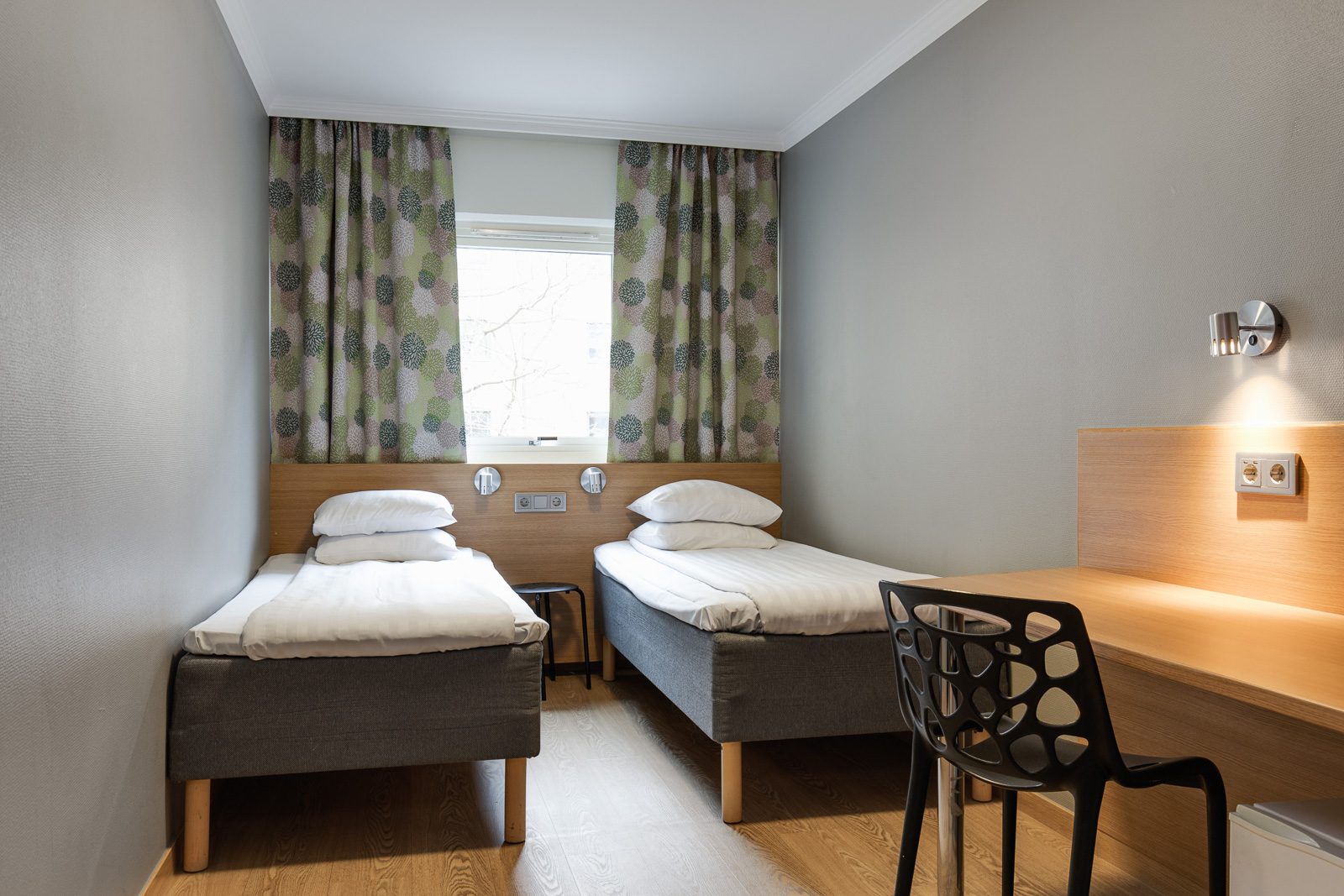 Dubbelrum med två sängar på Mini-Hotel Göteborg
